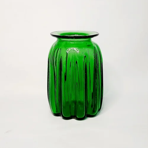 گلدان دستساز شیشه ای شیاردار  سبز
